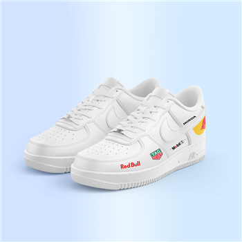 کفش سفید نایکی ردبول